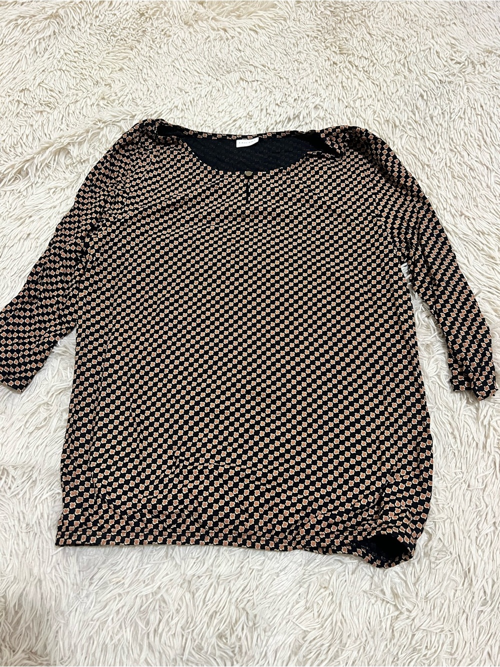 Women's Black & Tan Patterned Scoop Neck Sweater
